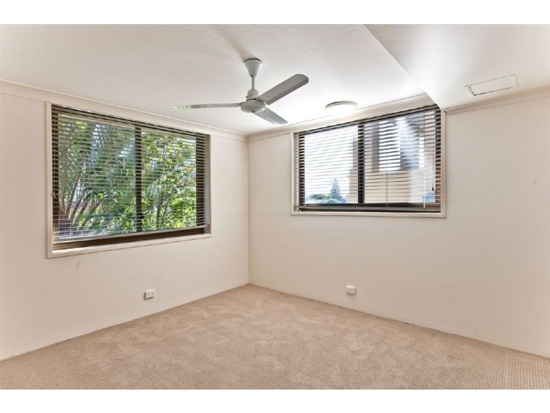 1/93 Albatross Avenue, Mermaid Beach QLD 4218