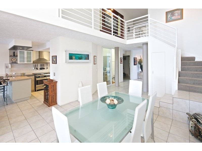 1/20 Margaroola Avenue, Biggera Waters QLD 4216