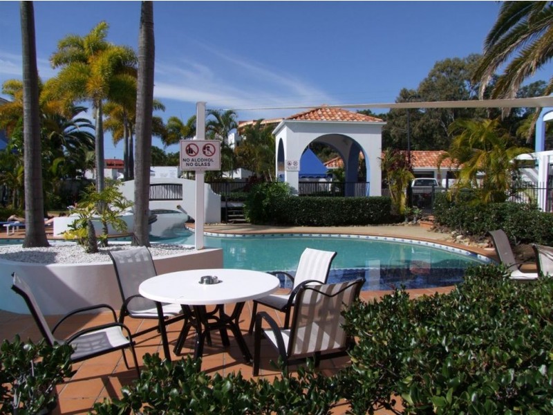 402/2214 Gold Coast Highway, Mermaid Beach QLD 4218