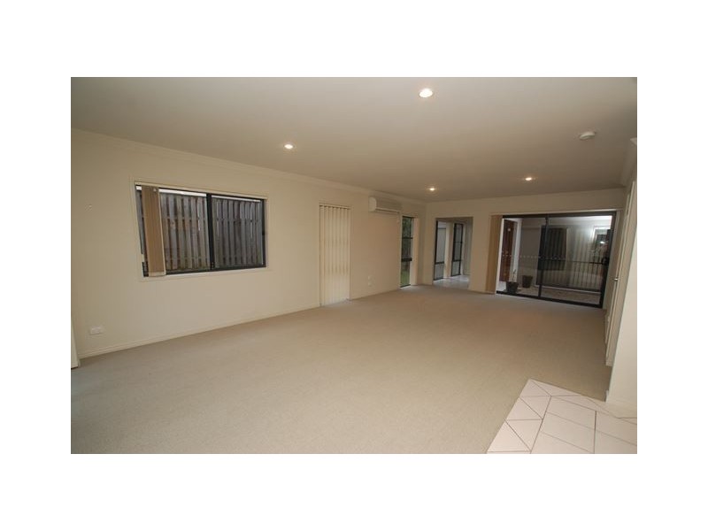 23B Geraldton Drive, Varsity Lakes QLD 4227