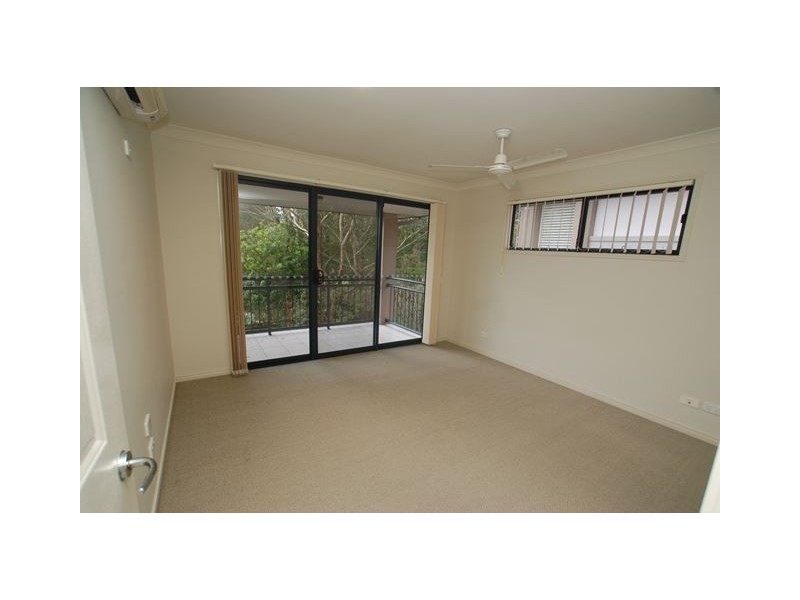 23B Geraldton Drive, Varsity Lakes QLD 4227