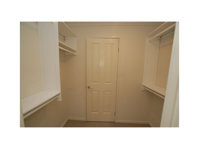 23B Geraldton Drive, Varsity Lakes QLD 4227