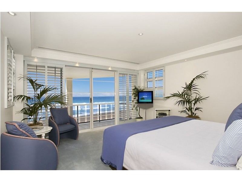 3537 Main Beach Parade, Main Beach QLD 4217