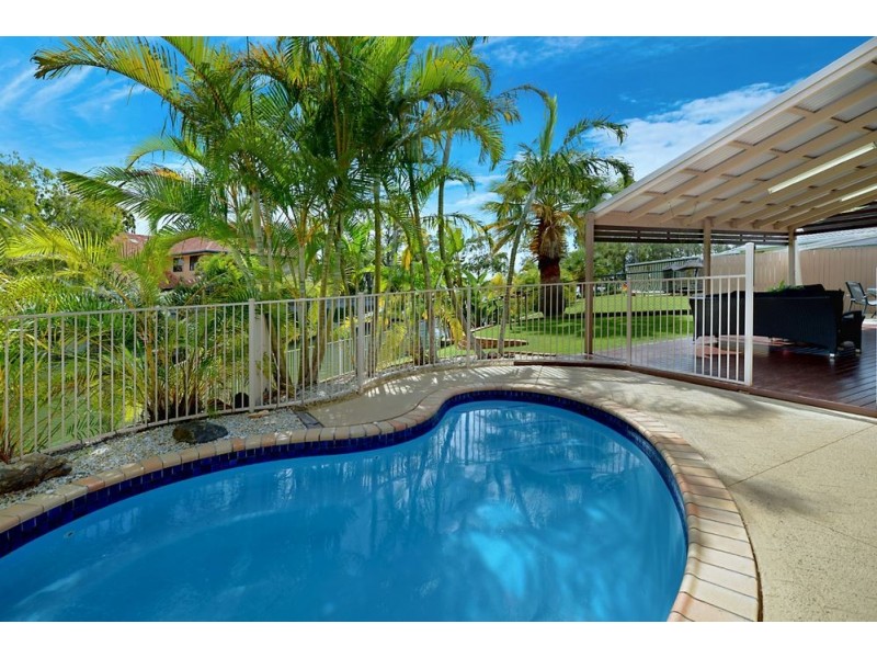 2 Tallara Street, Coombabah QLD 4216