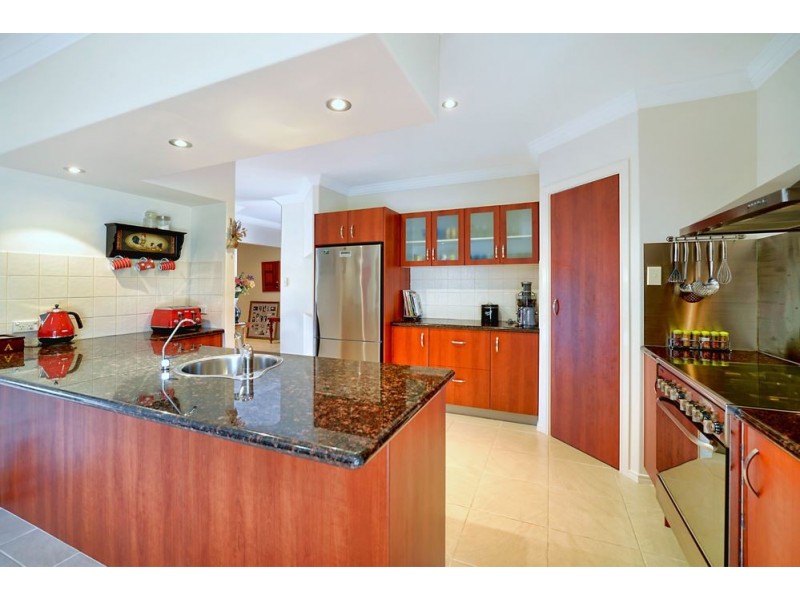 79 Larcombe Drive, Wongawallan QLD 4210