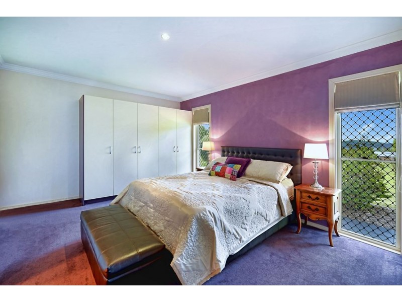 79 Larcombe Drive, Wongawallan QLD 4210