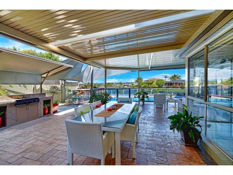 10 Montebello Court, Mermaid Waters QLD 4218