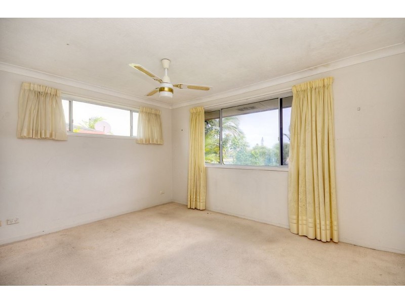 14 Spoonbill Court, Burleigh Waters QLD 4220