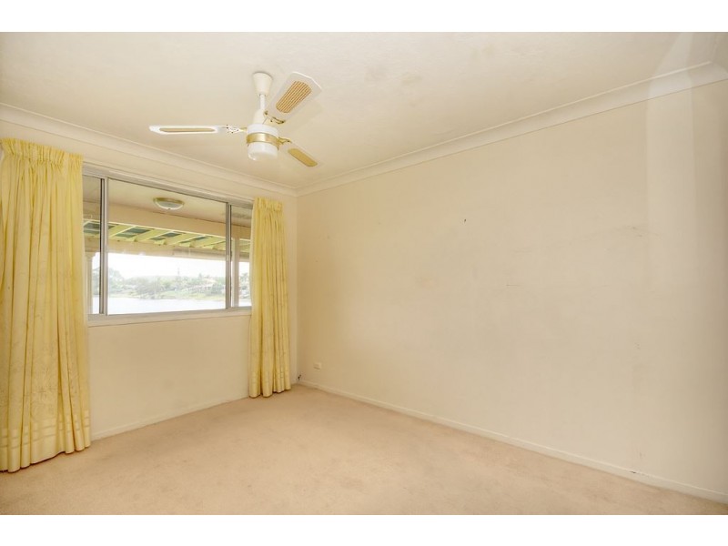 14 Spoonbill Court, Burleigh Waters QLD 4220