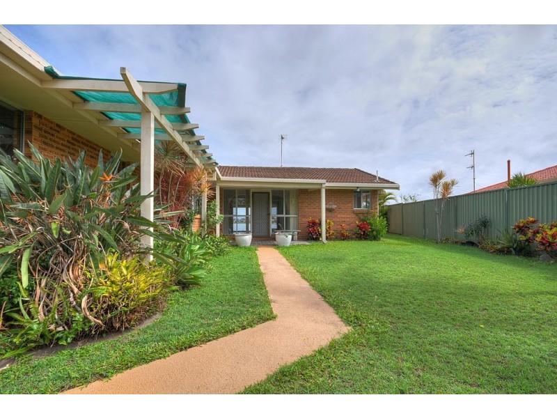 14 Spoonbill Court, Burleigh Waters QLD 4220