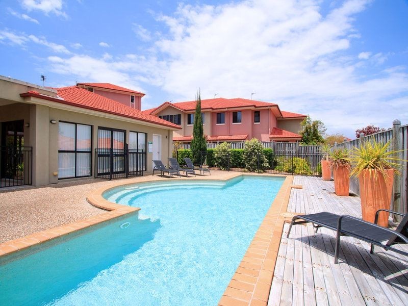 32/2 Geraldton Drive, Varsity Lakes QLD 4227