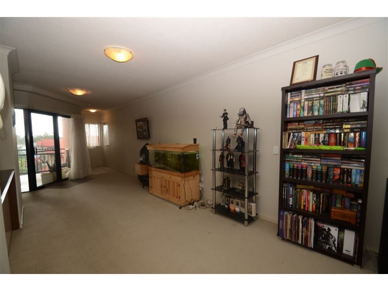 32/2 Geraldton Drive, Varsity Lakes QLD 4227