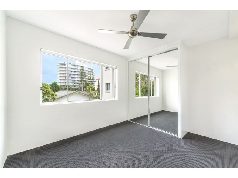 55 Old Burleigh Road, Surfers Paradise QLD 4217