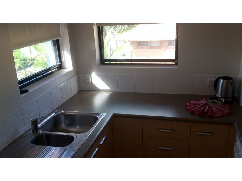 40 Ventura Road, Mermaid Beach QLD 4218