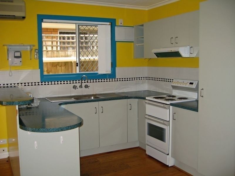 36 Dawn Parade, Miami QLD 4220