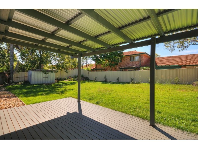 16 Alison Road, Carrara QLD 4211