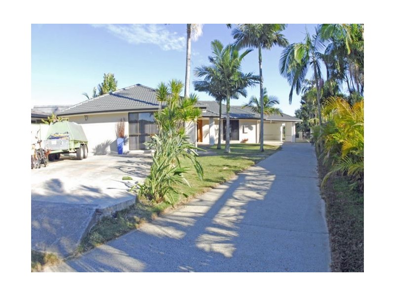 31 Driver Court, Mermaid Waters QLD 4218