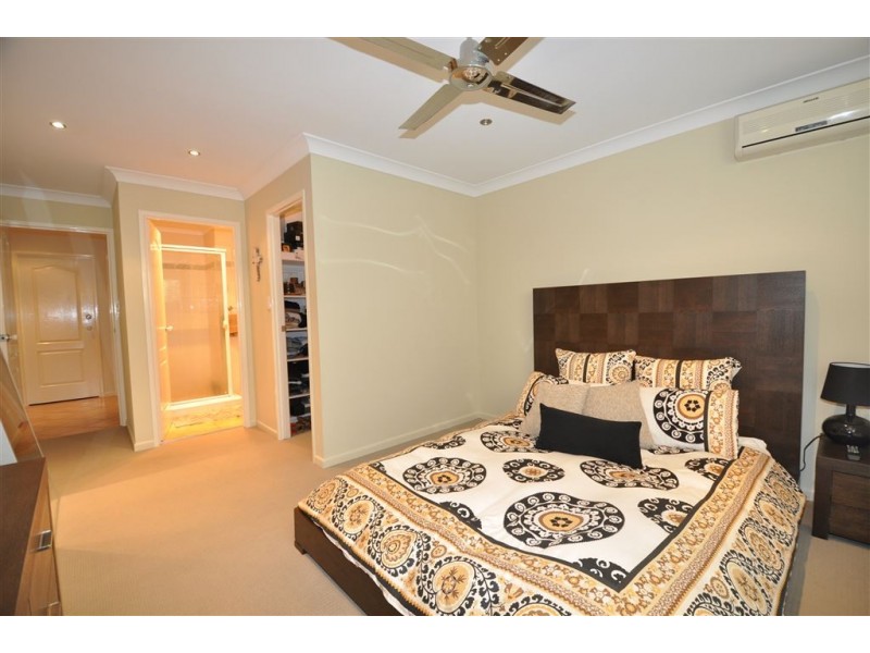 54 Inwood Circuit, Merrimac QLD 4226