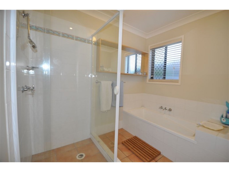 54 Inwood Circuit, Merrimac QLD 4226