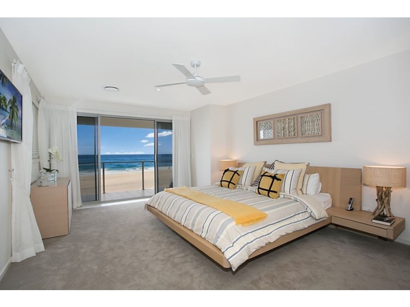 67 Jefferson Lane, Palm Beach QLD 4221