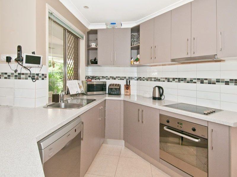 Broadbeach Waters QLD 4218