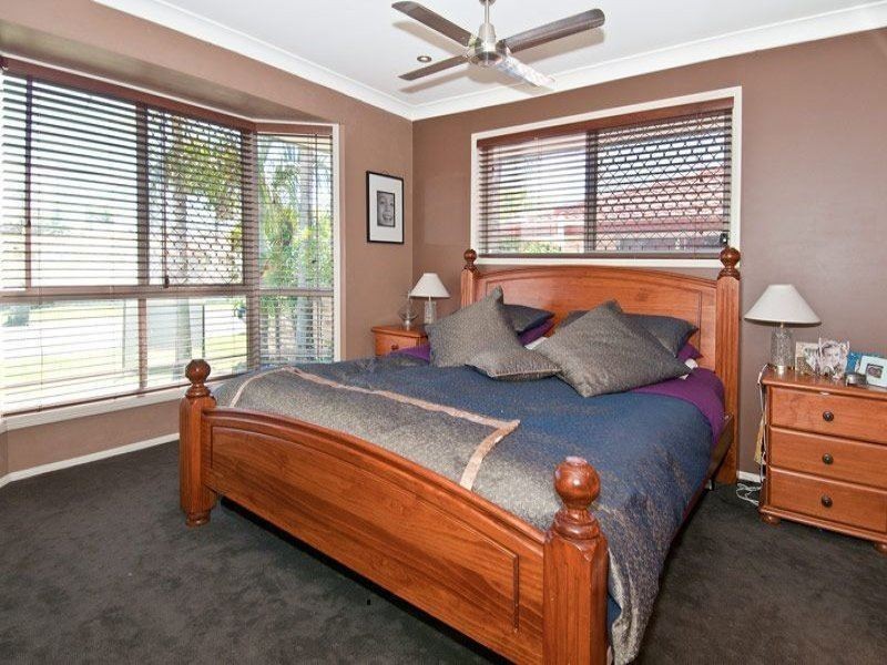 Broadbeach Waters QLD 4218
