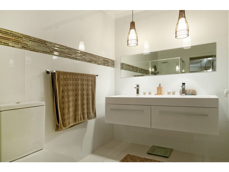 82 Lae Drive, Runaway Bay QLD 4216