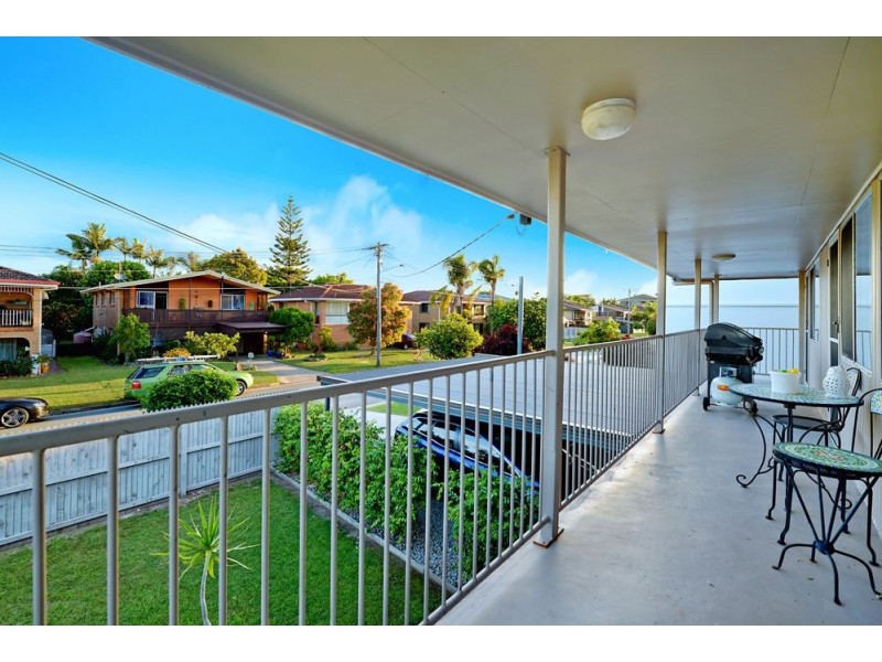 19 Scoter Avenue, Paradise Point QLD 4216