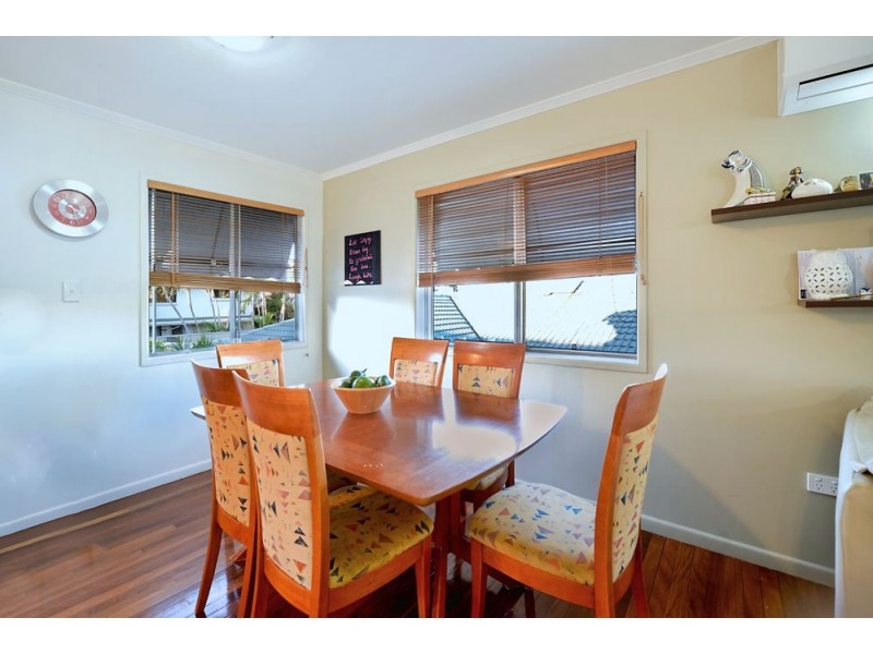 19 Scoter Avenue, Paradise Point QLD 4216