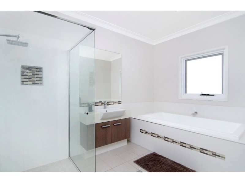 104 Aqua Promenade, Currumbin Valley QLD 4223