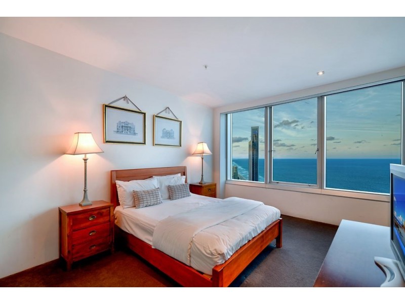 9 Hamilton Avenue, Surfers Paradise QLD 4217