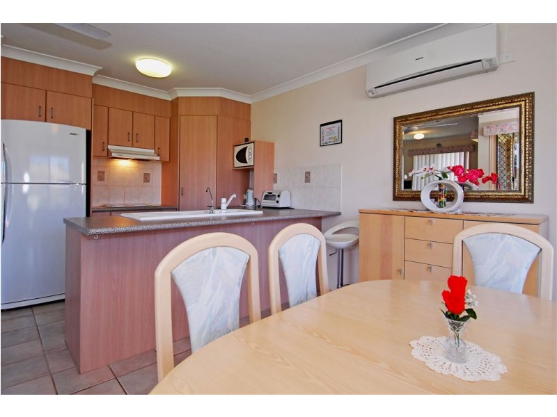 1/7 Swinburne Street, Varsity Lakes QLD 4227