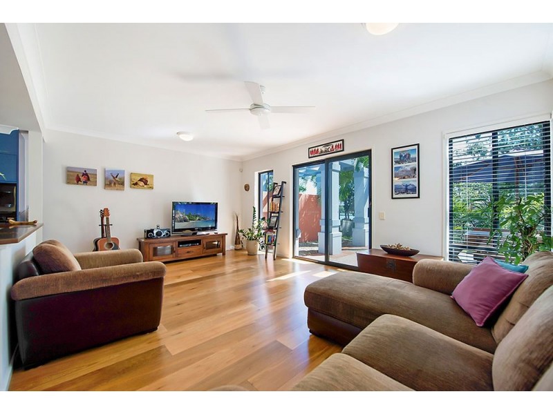 222/125 Hansford Road, Coombabah QLD 4216