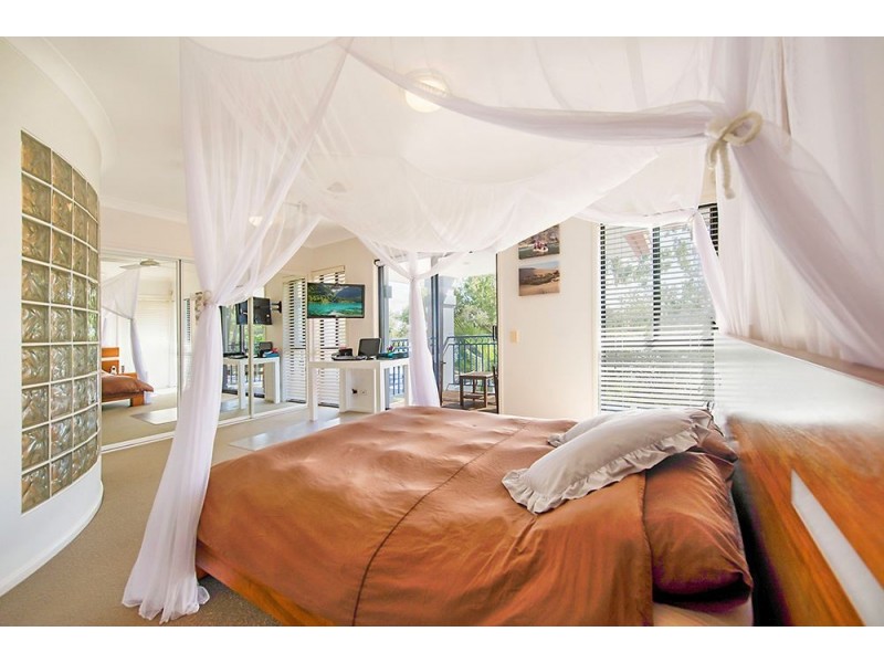 222/125 Hansford Road, Coombabah QLD 4216