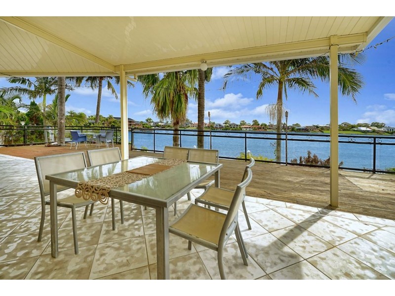 53 Intrepid Drive, Mermaid Waters QLD 4218