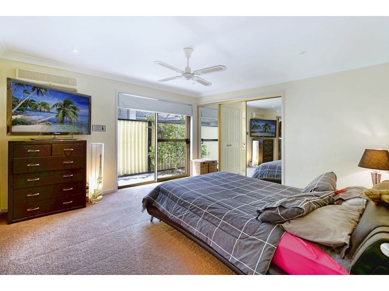 53 Intrepid Drive, Mermaid Waters QLD 4218