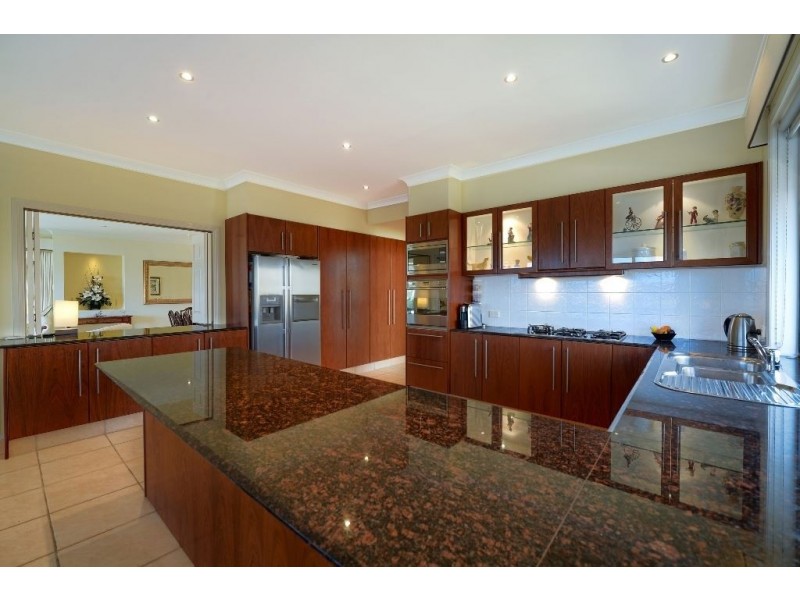 22 Prosperity Drive, Helensvale QLD 4212