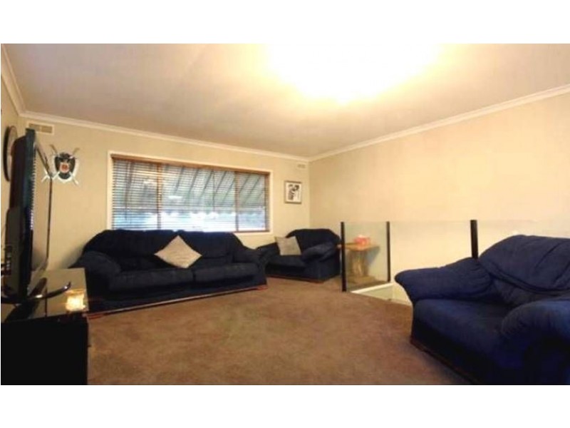 7 Clinton Av, Burleigh Waters QLD 4220