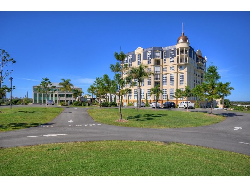 3066/3029 The Boulevard, Carrara QLD 4211