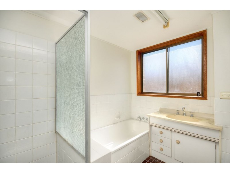 2/14 Duet Drive, Mermaid Waters QLD 4218