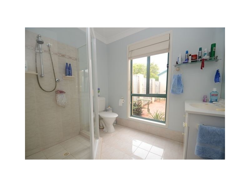 20 Georgetown Street, Varsity Lakes QLD 4227