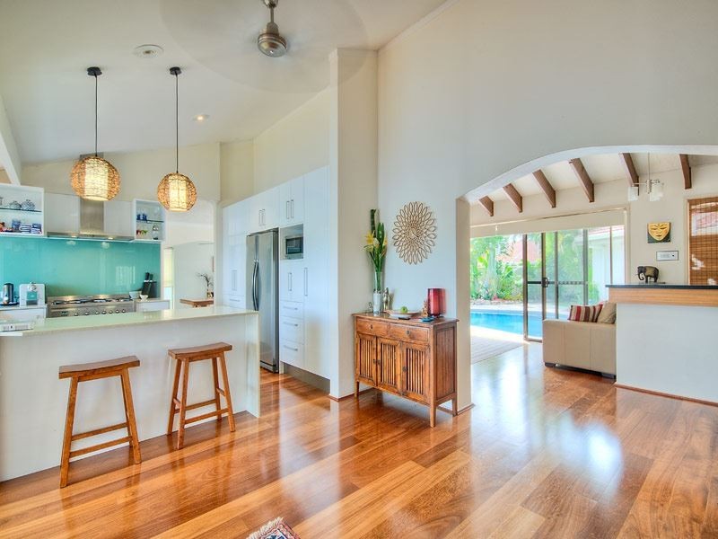7 Tween Court, Mermaid Waters QLD 4218
