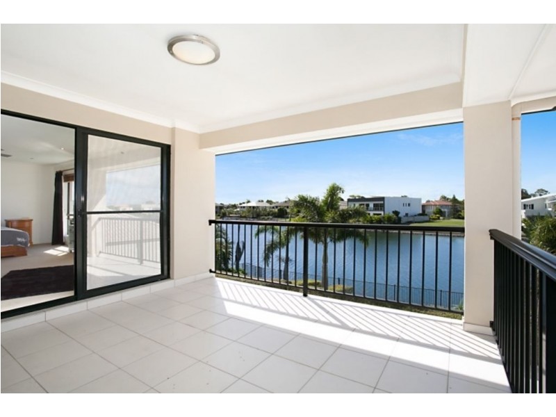 11 Mandolin Avenue, Helensvale QLD 4212