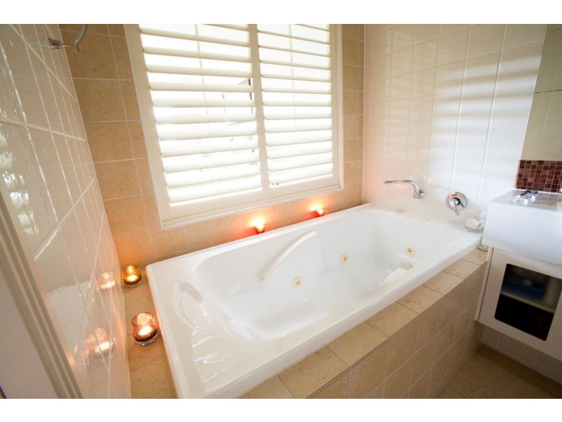 1071/1 The Cove Crescent, Carrara QLD 4211
