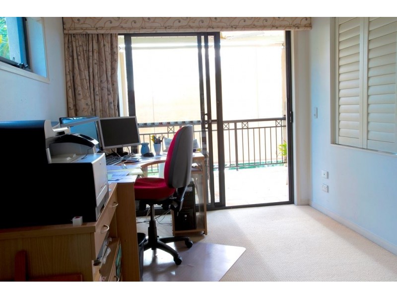 1071/1 The Cove Crescent, Carrara QLD 4211