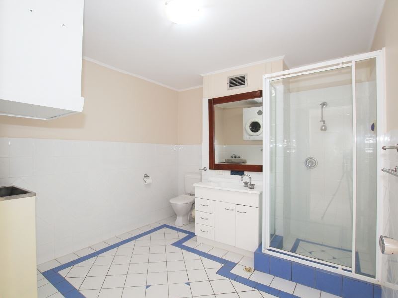 30/224 Marine Parade, Labrador QLD 4215