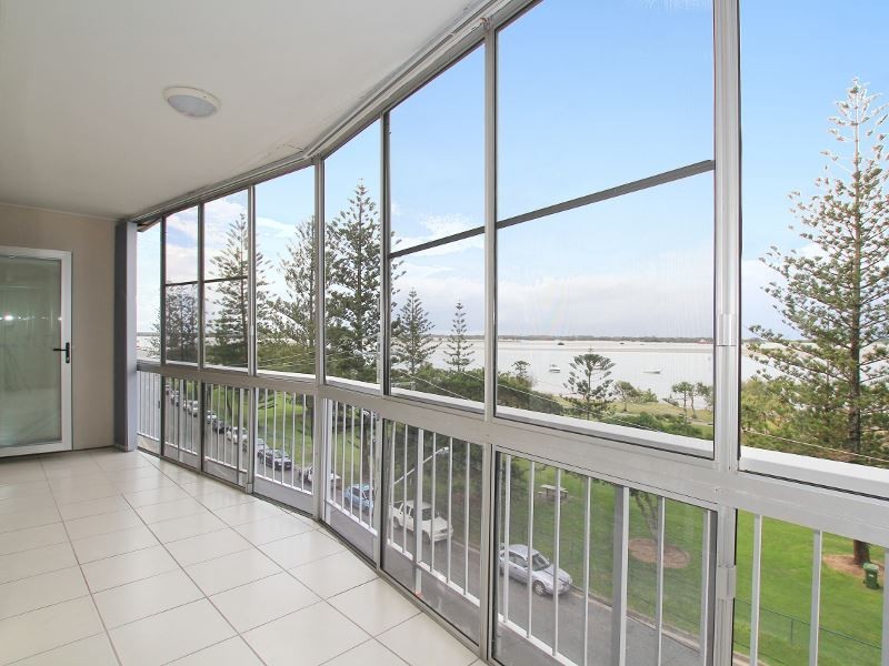 30/224 Marine Parade, Labrador QLD 4215