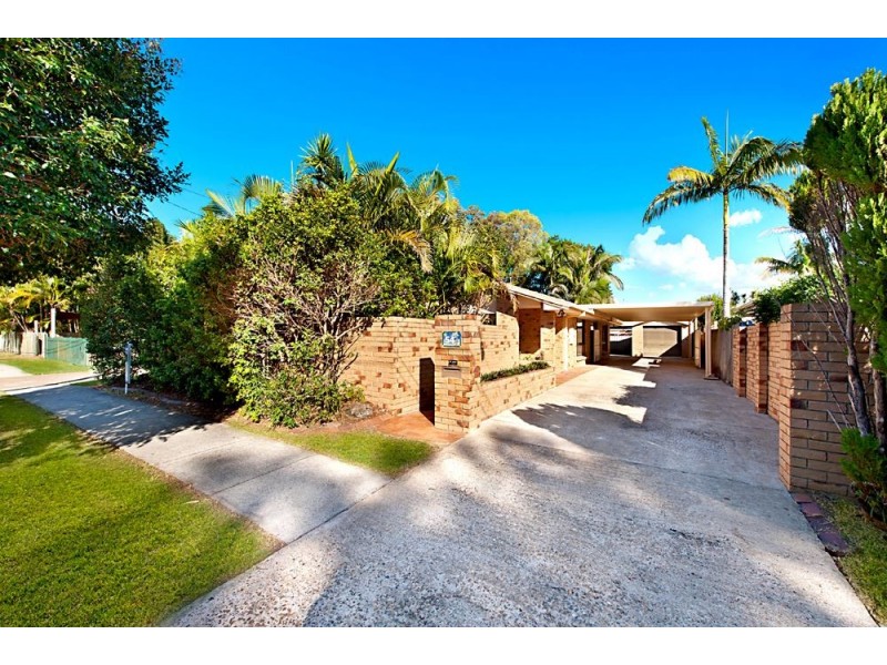 54 Victor Avenue, Paradise Point QLD 4216