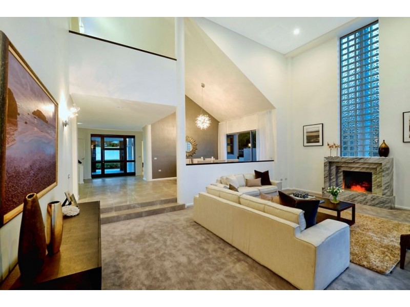 6260 Broken Hills Drive, Sanctuary Cove QLD 4212