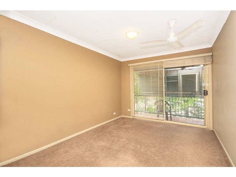 54/7-9 Santa Cruz Boulevard, Clear Island Waters QLD 4226